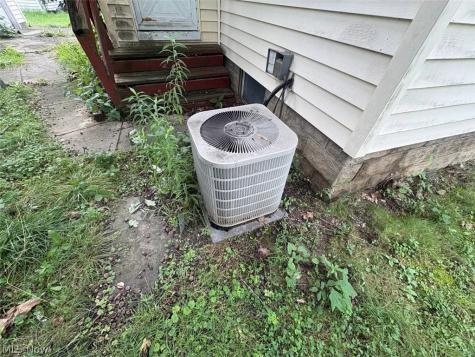 120 Taft Avenue Elyria OH 44035