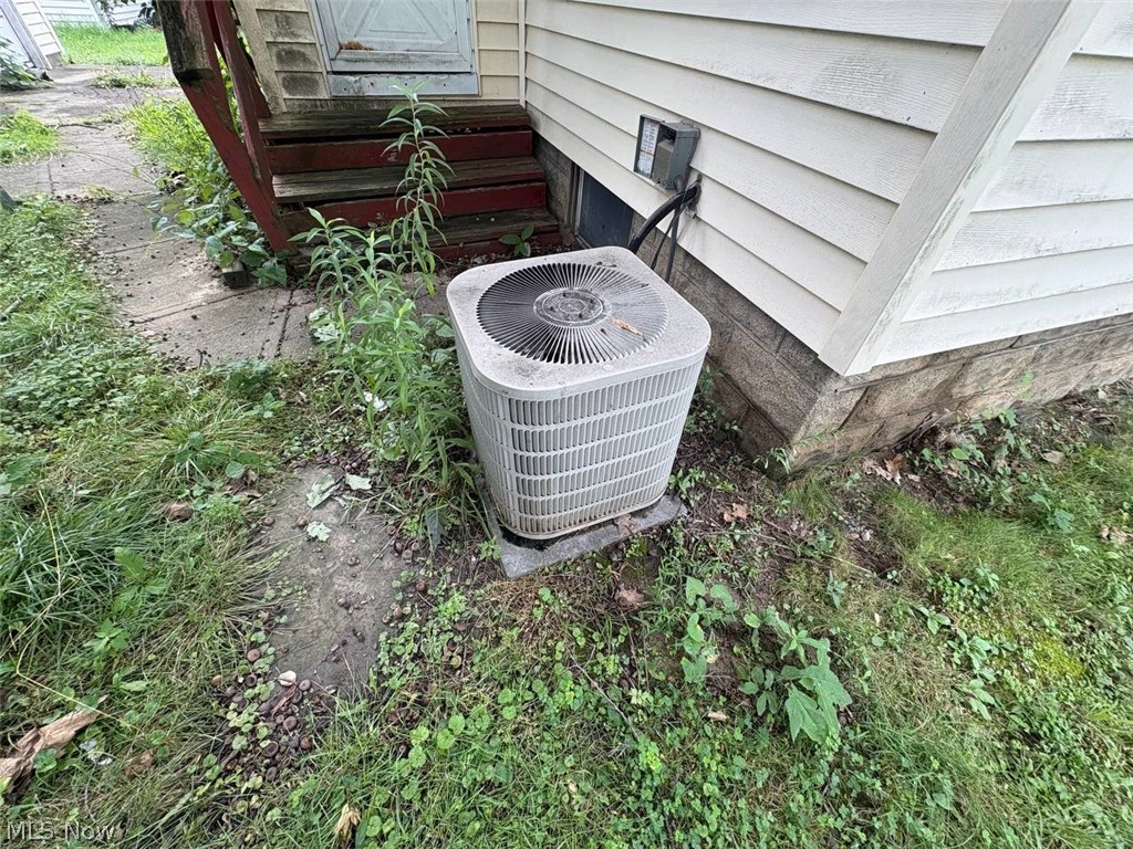 120 Taft Avenue Elyria OH 44035