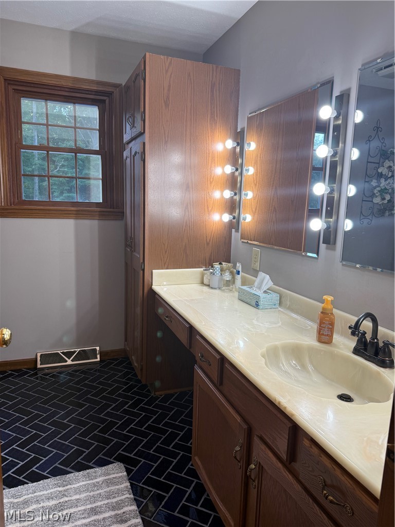 4190 Timberbrook Drive Canfield OH 44406