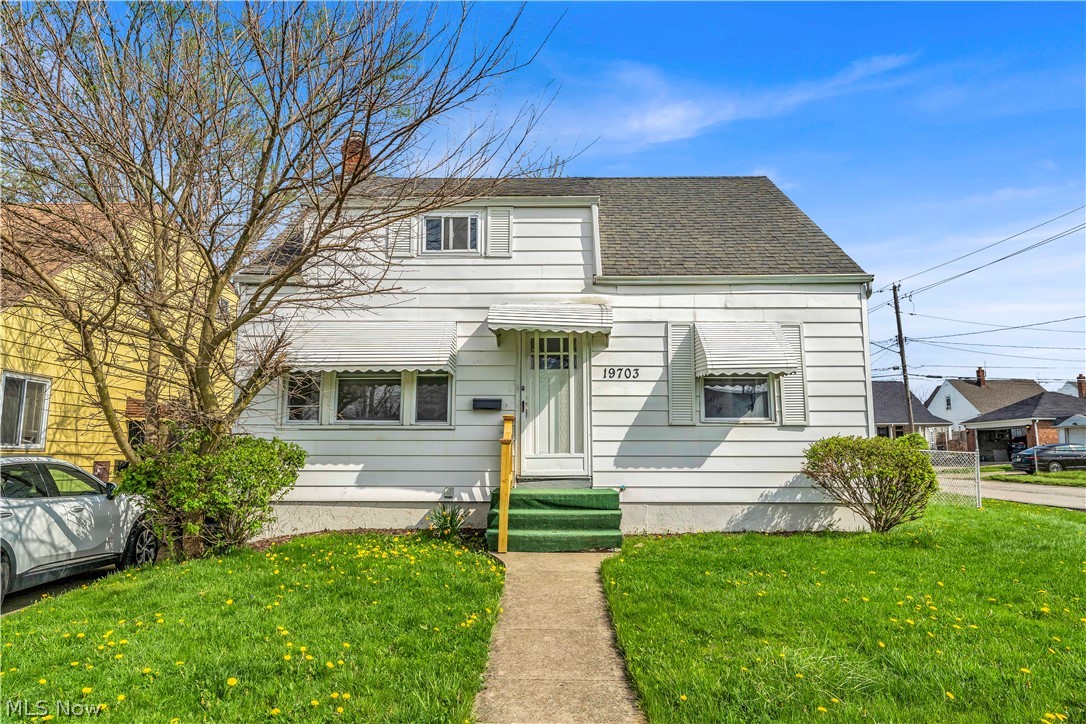 19703 Fairway Avenue Maple Heights OH 44137