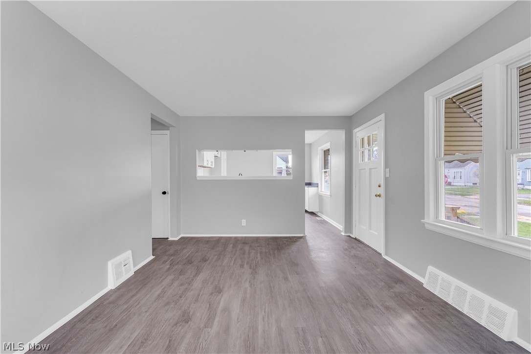 19703 Fairway Avenue Maple Heights OH 44137