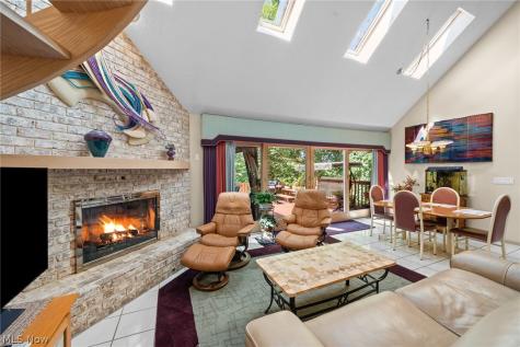 1226 Emerald Creek Drive Broadview Heights OH 44147