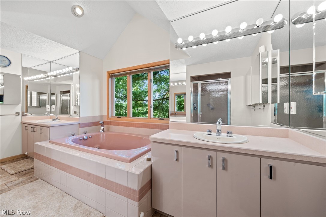 1226 Emerald Creek Drive Broadview Heights OH 44147