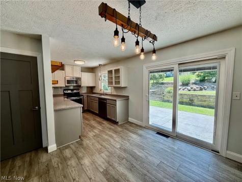 424 Garner Drive Mogadore OH 44260