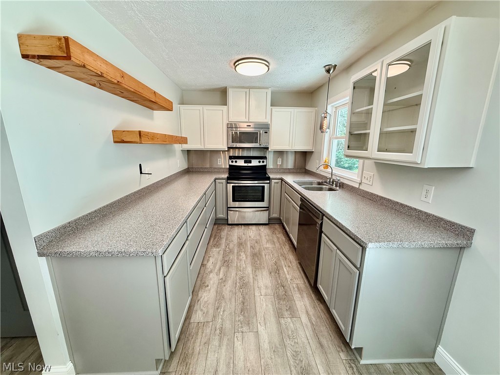 424 Garner Drive Mogadore OH 44260
