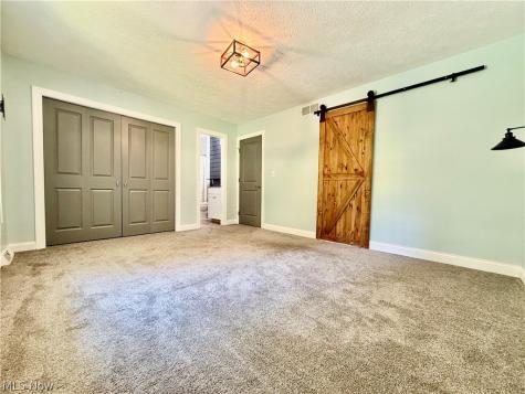 424 Garner Drive Mogadore OH 44260