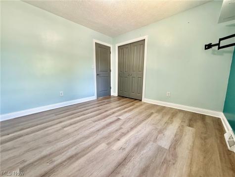 424 Garner Drive Mogadore OH 44260