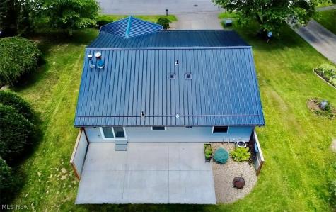 424 Garner Drive Mogadore OH 44260