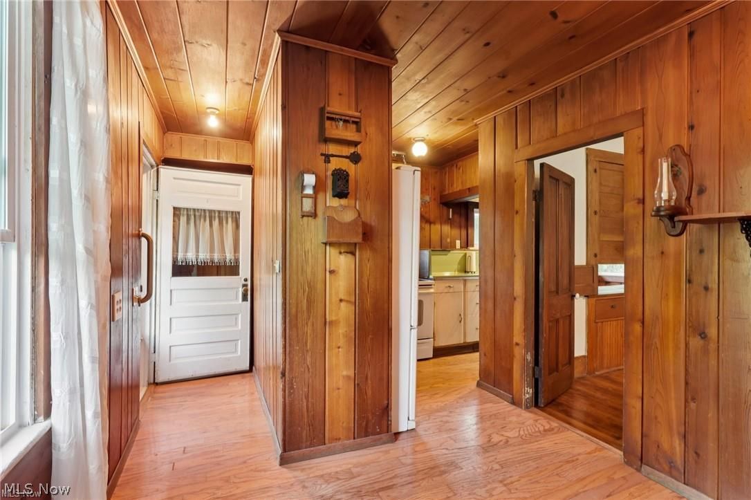 10571 Mayfield Road Chesterland OH 44026