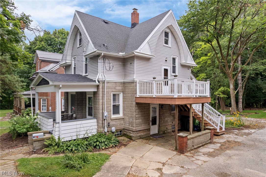 1422 Burbank Wooster OH 44691