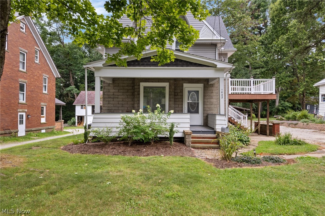1422 Burbank Wooster OH 44691