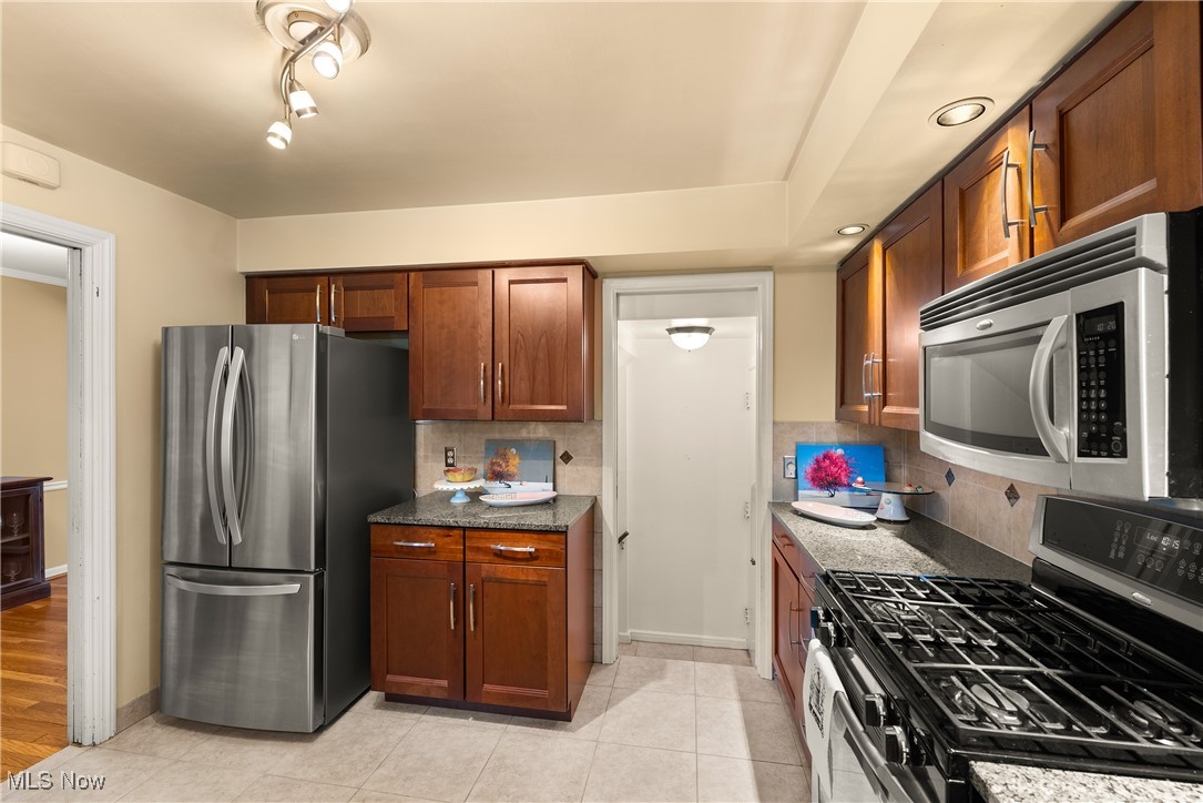 26619 Midland Road Bay Village OH 44140