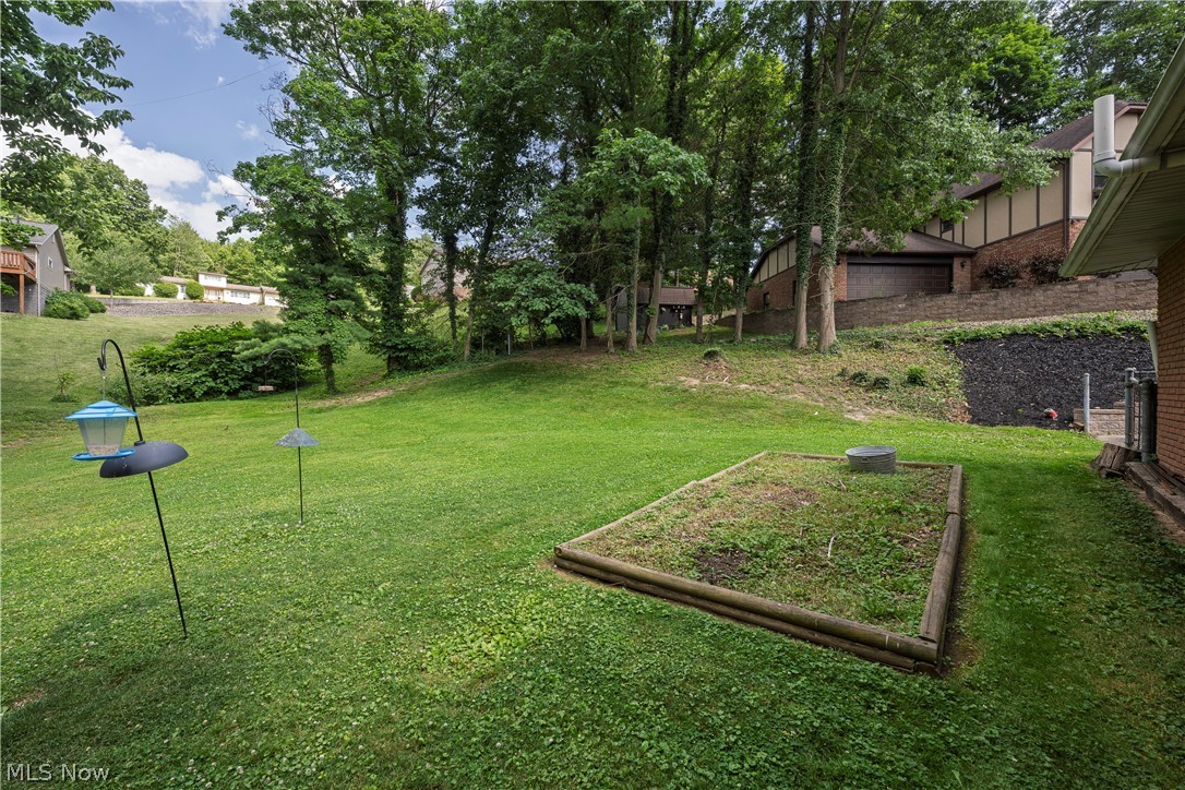 2300 Beechwood Drive NW Dover OH 44622