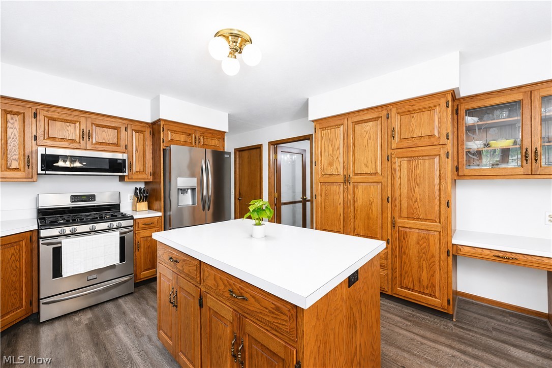 2300 Beechwood Drive NW Dover OH 44622