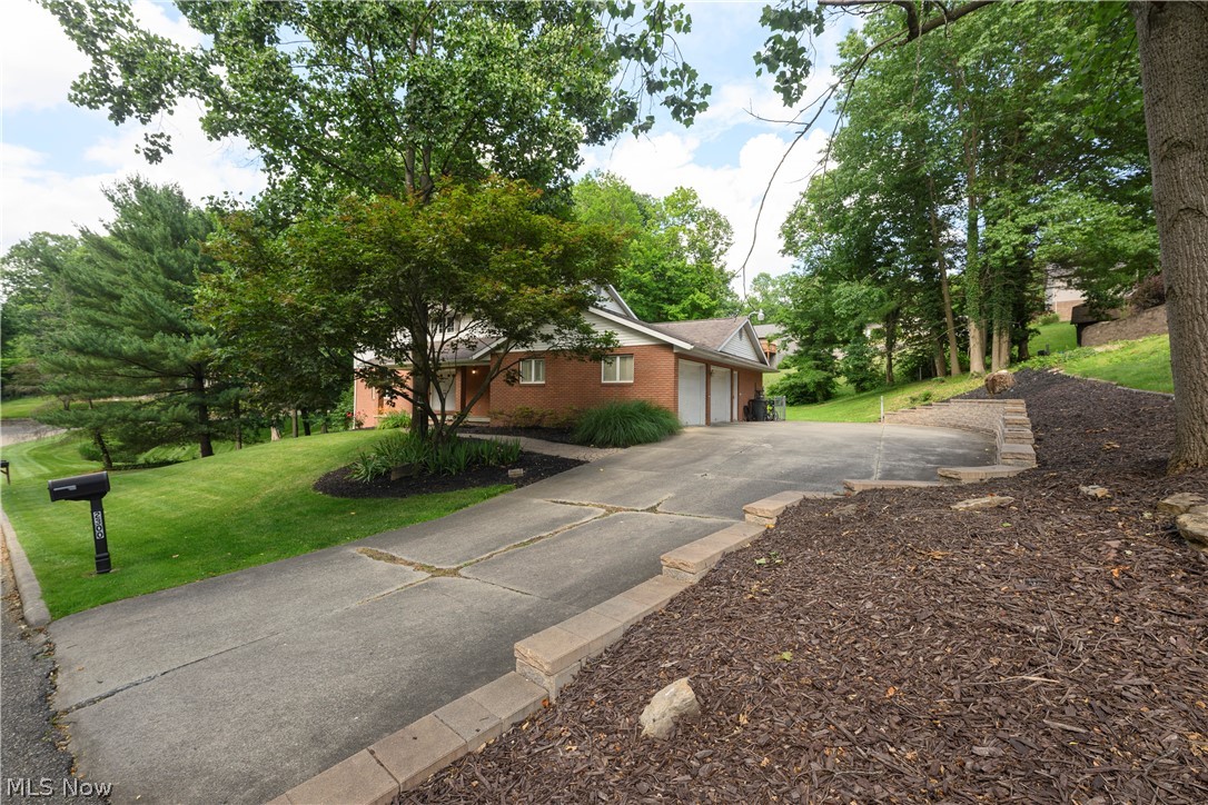 2300 Beechwood Drive NW Dover OH 44622