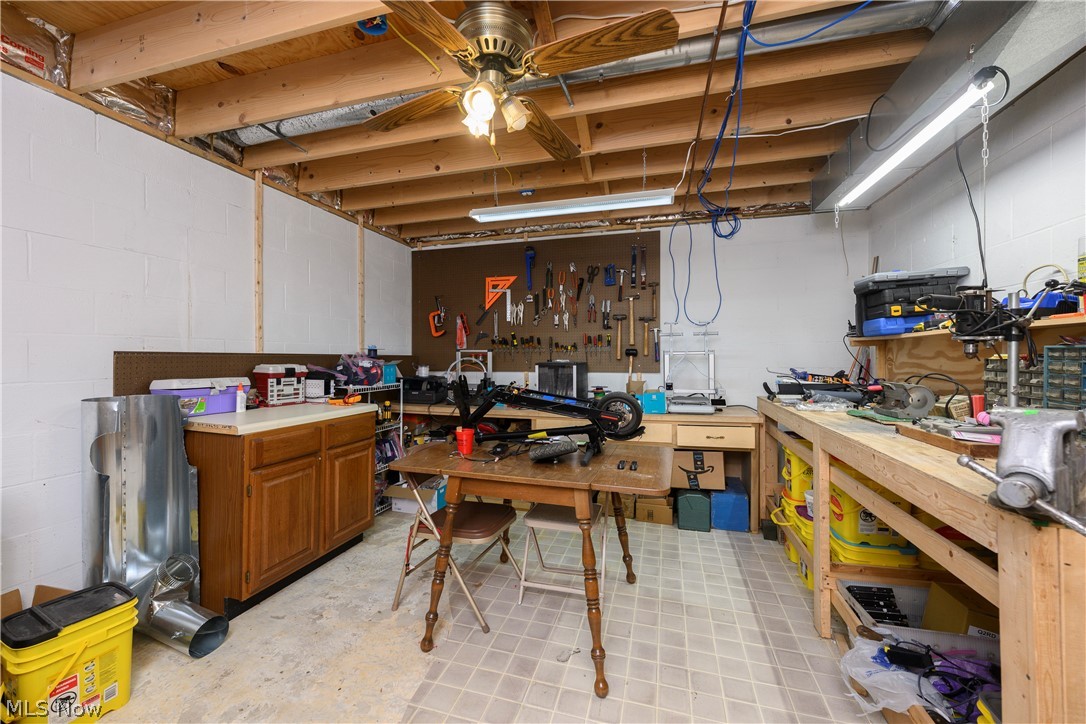 2300 Beechwood Drive NW Dover OH 44622