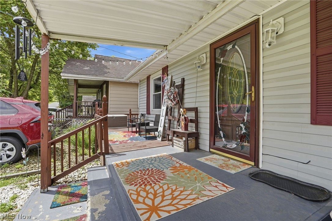 1329 Race Street Zanesville OH 43701