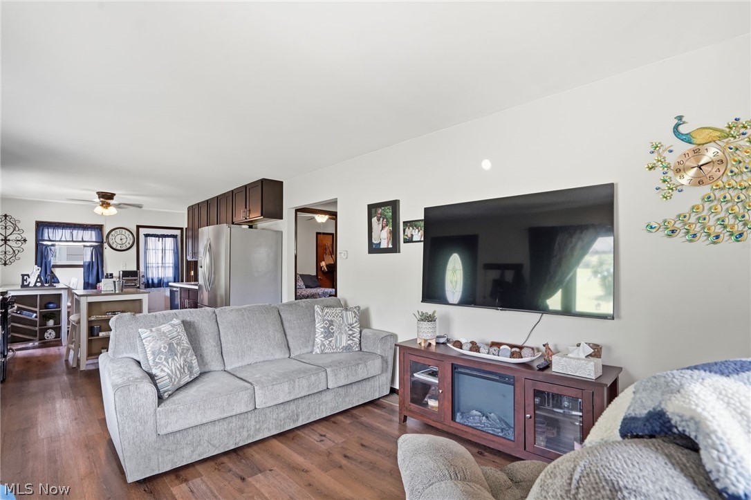 1329 Race Street Zanesville OH 43701