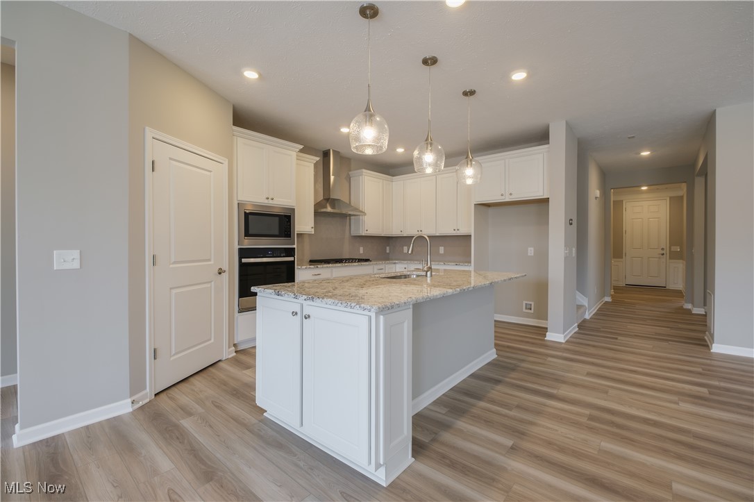 439 Clipper Court Avon Lake OH 44012