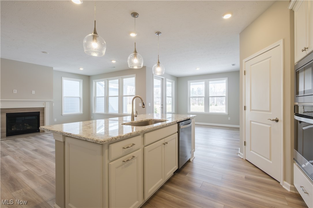 439 Clipper Court Avon Lake OH 44012