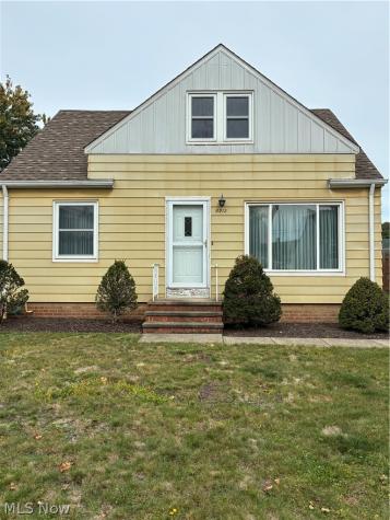 8812 Torrance Avenue Brooklyn OH 44144