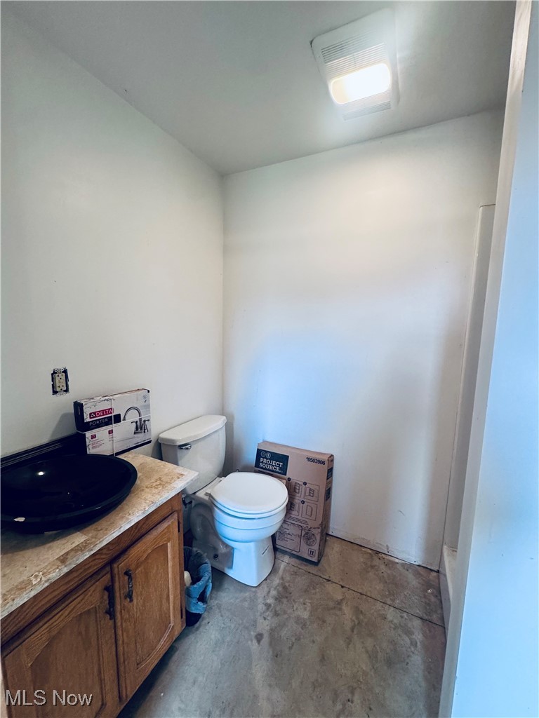 7621 W Mollahan Road NW Malta OH 43758