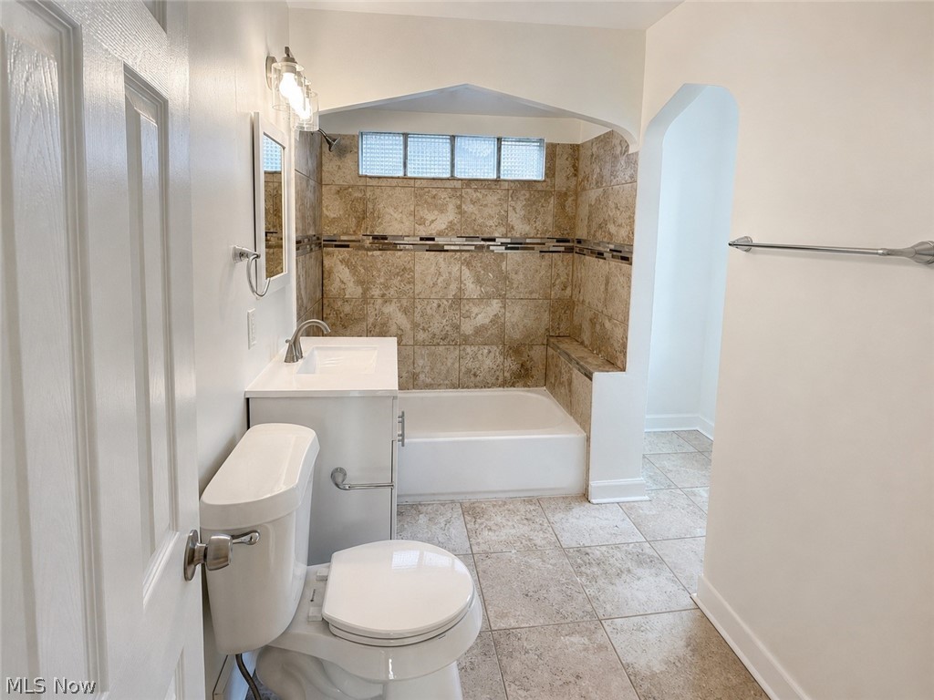 4018 Bushnell Road University Heights OH 44118