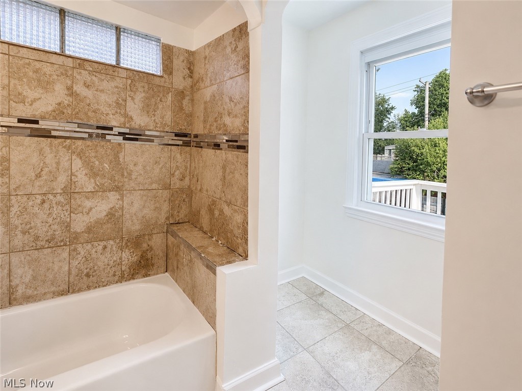 4018 Bushnell Road University Heights OH 44118