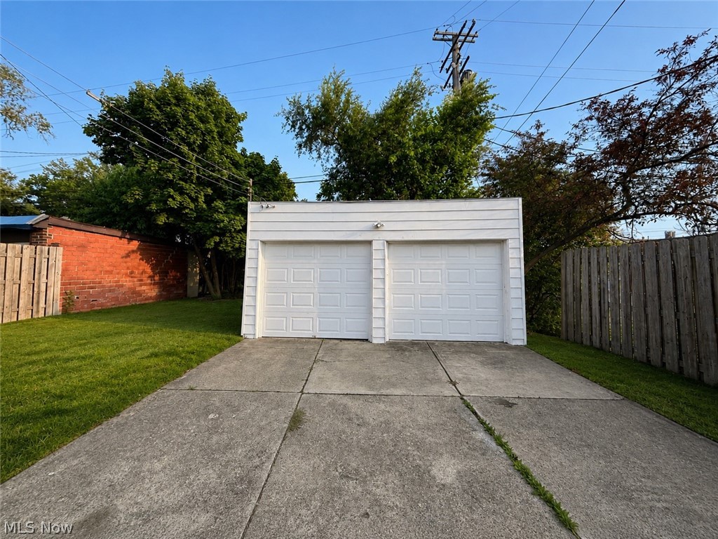 4018 Bushnell Road University Heights OH 44118