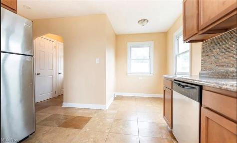 4018 Bushnell Road University Heights OH 44118