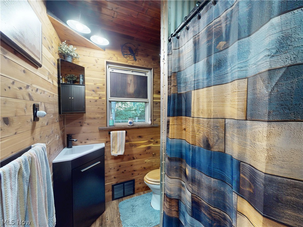 500 Pennock Street Minerva OH 44657