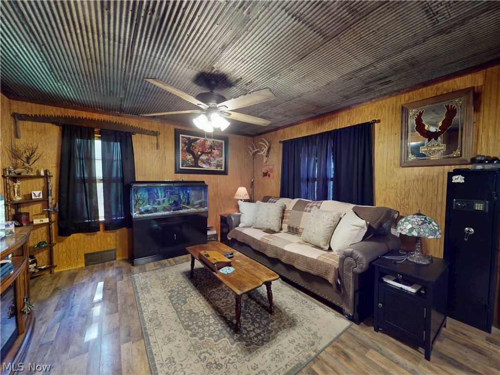 500 Pennock Street Minerva OH 44657
