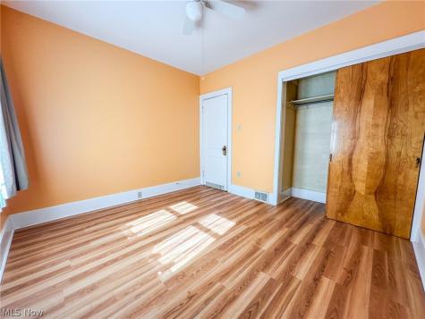 437 Keenan Avenue Cuyahoga Falls OH 44221