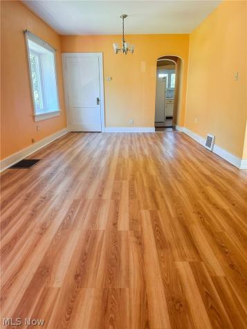 437 Keenan Avenue Cuyahoga Falls OH 44221