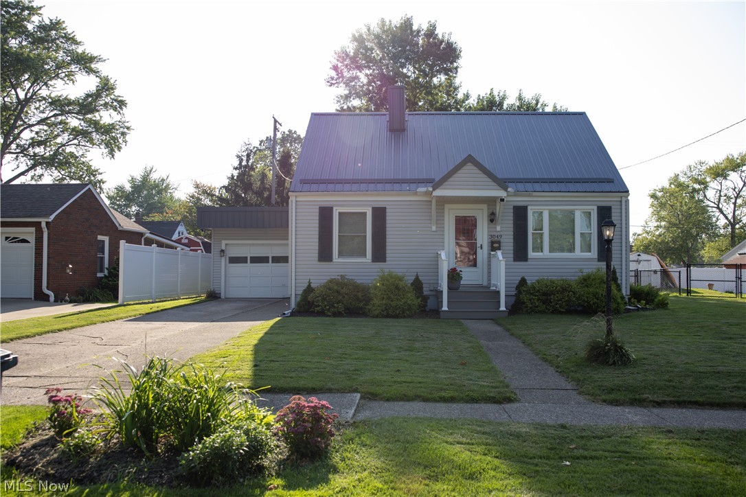 3049 Avondale Avenue Ashtabula OH 44004