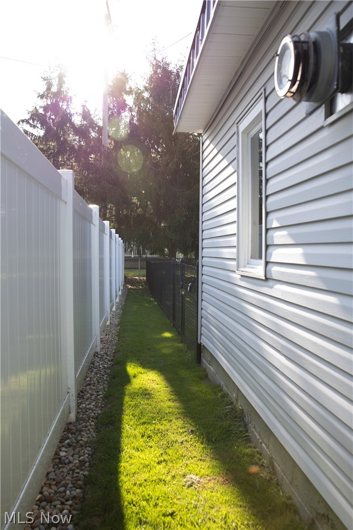 3049 Avondale Avenue Ashtabula OH 44004