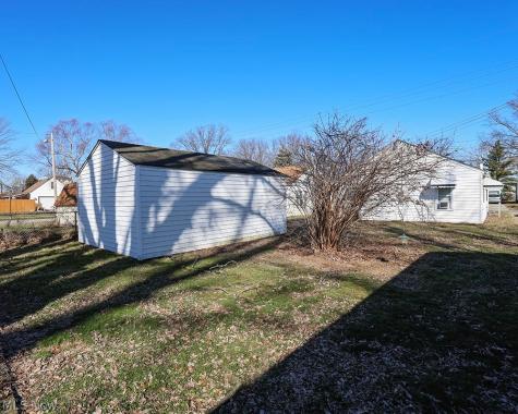 805 Clark Street Elyria OH 44035