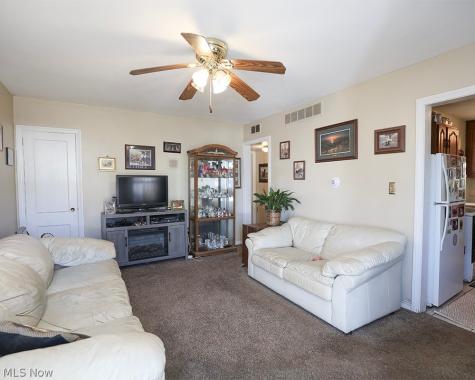 805 Clark Street Elyria OH 44035