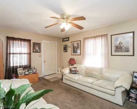805 Clark Street Elyria OH 44035