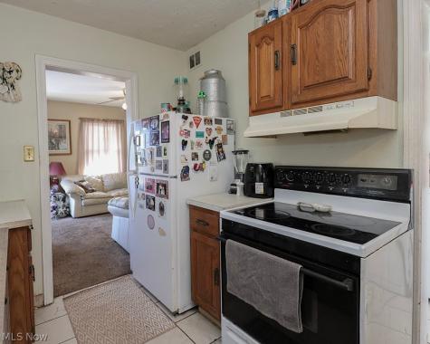 805 Clark Street Elyria OH 44035