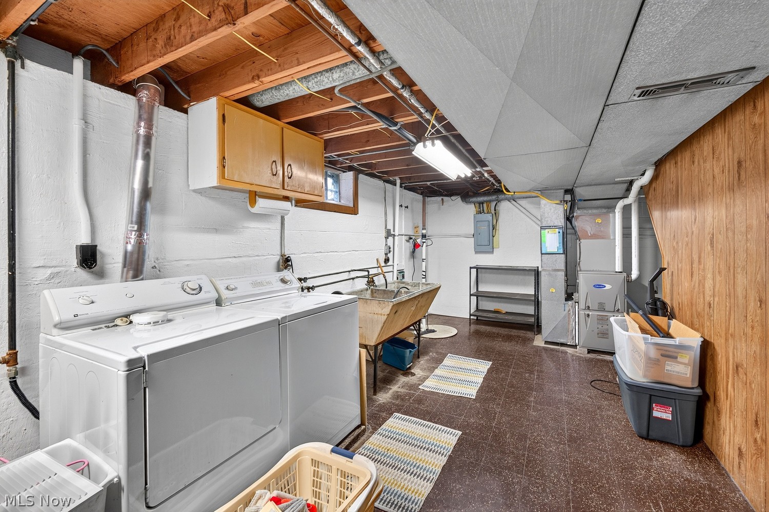 16116 Shurmer Road Strongsville OH 44136