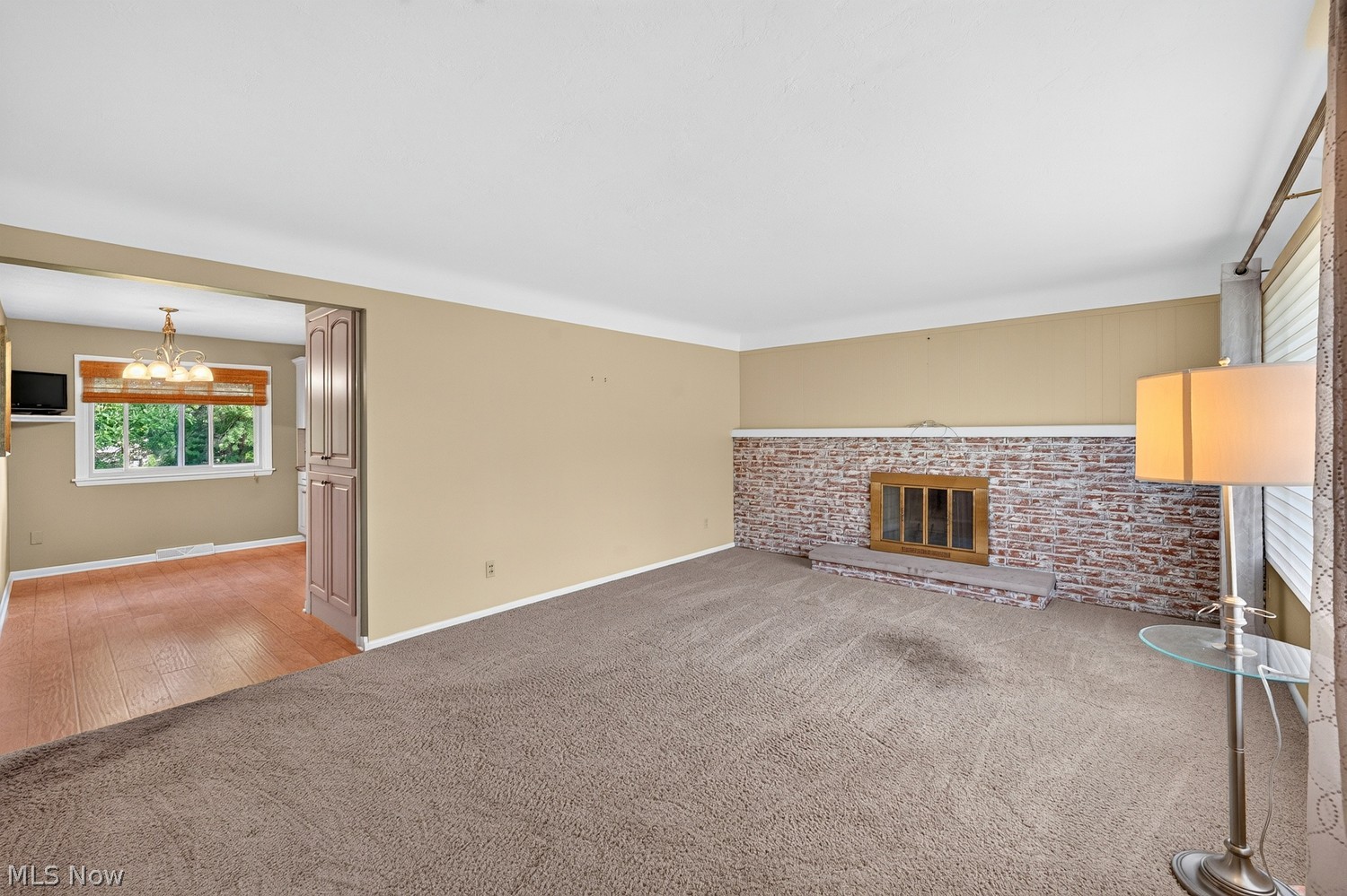 16116 Shurmer Road Strongsville OH 44136