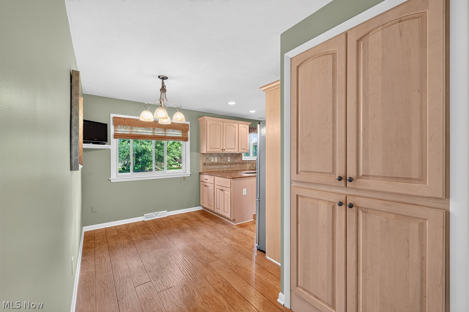 16116 Shurmer Road Strongsville OH 44136