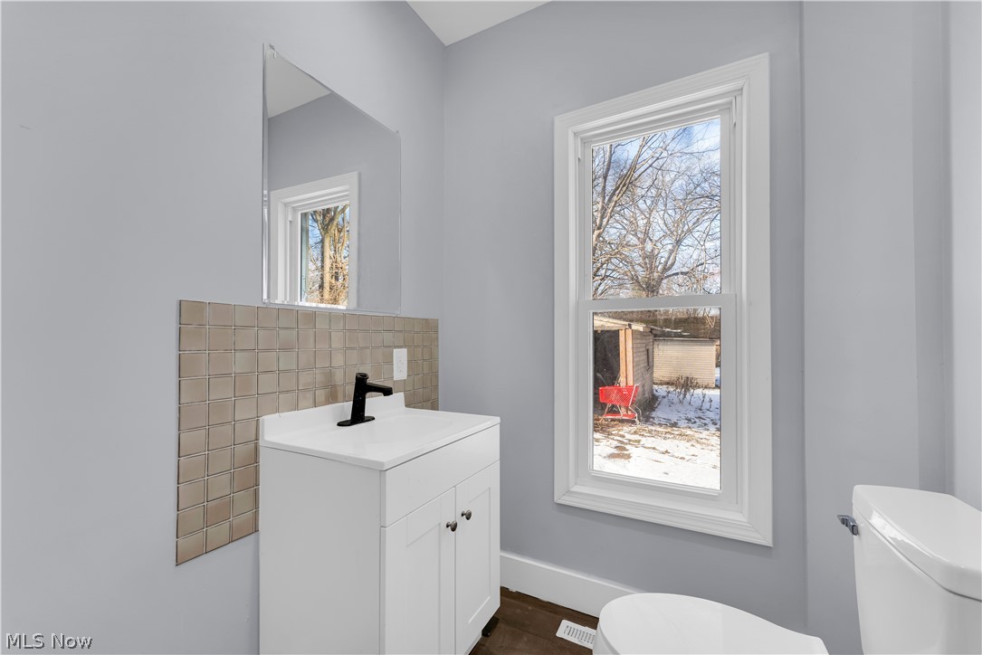 337 Lucas Street Barberton OH 44203