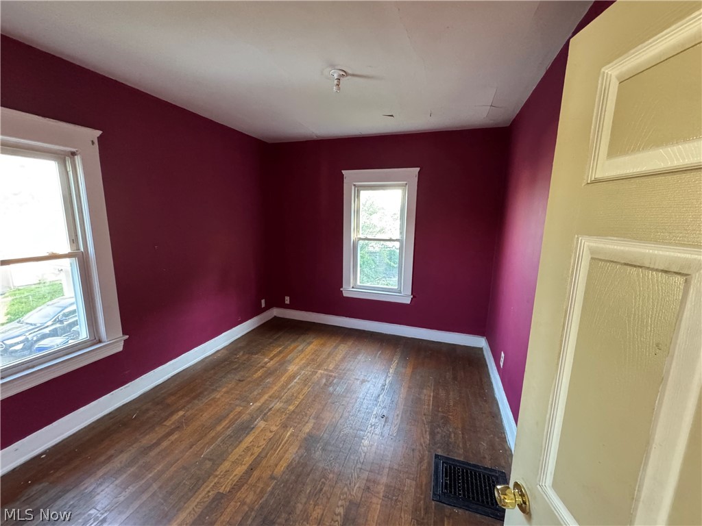 14148 Berwyn Avenue Cleveland OH 44111