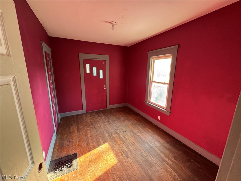 14148 Berwyn Avenue Cleveland OH 44111
