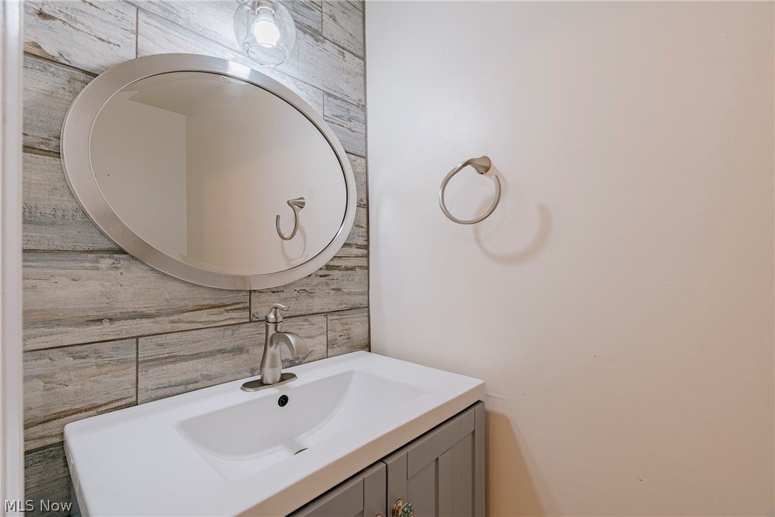 30223 Chatham Point Drive Bay Village OH 44140