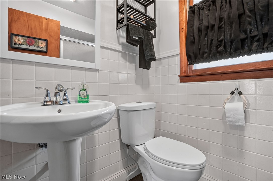 3045 Spencer Circle E Geneva OH 44041