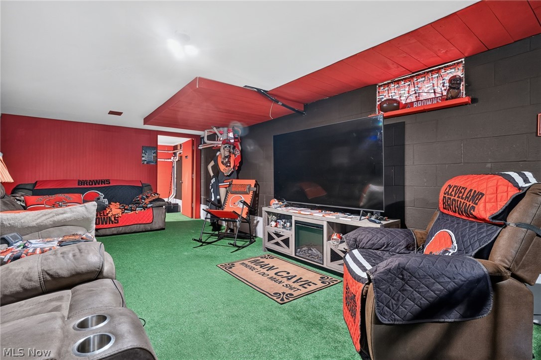 3045 Spencer Circle E Geneva OH 44041