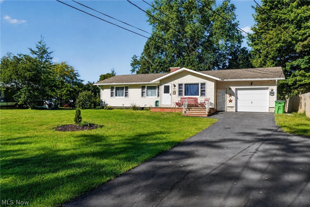3045 Spencer Circle E Geneva OH 44041